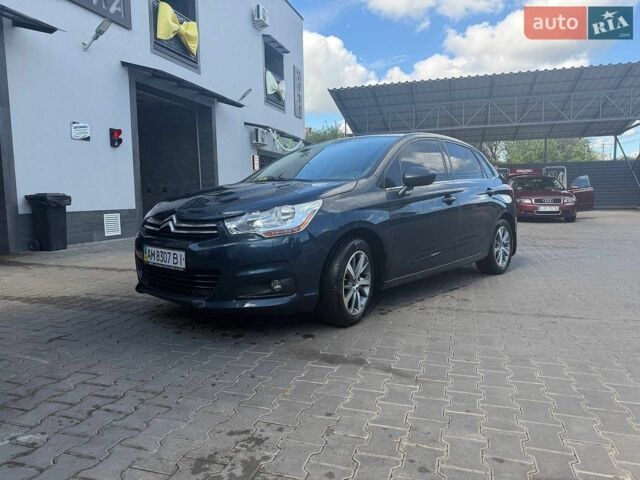 Синий Ситроен С4, объемом двигателя 1.56 л и пробегом 291 тыс. км за 6500 $, фото 1 на Automoto.ua