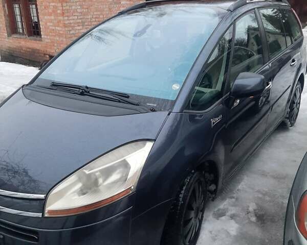 Синий Ситроен С4, объемом двигателя 1.6 л и пробегом 211 тыс. км за 2600 $, фото 1 на Automoto.ua