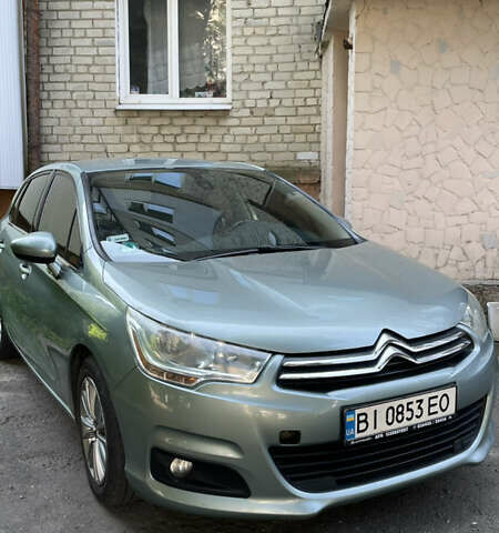 Зеленый Ситроен С4, объемом двигателя 1.6 л и пробегом 251 тыс. км за 6500 $, фото 1 на Automoto.ua