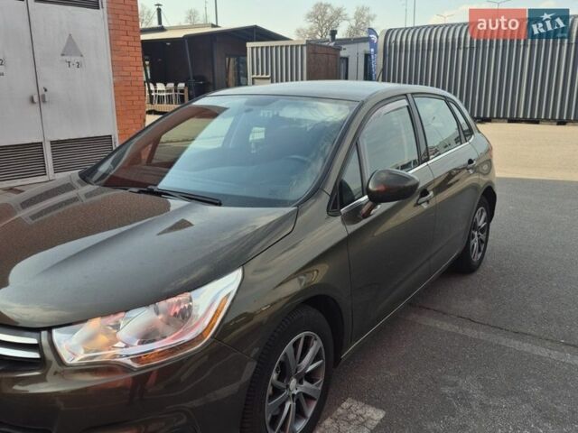 Зелений Сітроен С4, об'ємом двигуна 1.6 л та пробігом 177 тис. км за 7800 $, фото 1 на Automoto.ua