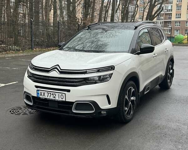 Белый Ситроен C5 Aircross, объемом двигателя 1.5 л и пробегом 195 тыс. км за 20200 $, фото 1 на Automoto.ua