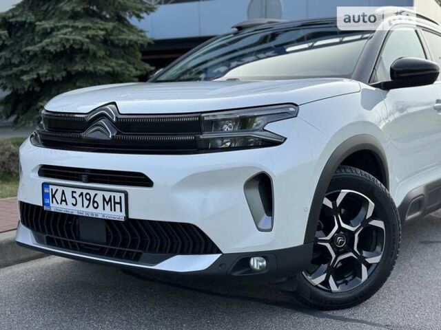 Білий Сітроен C5 Aircross, об'ємом двигуна 2 л та пробігом 77 тис. км за 27999 $, фото 1 на Automoto.ua