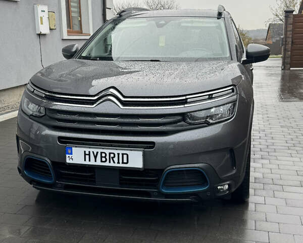 Серый Ситроен C5 Aircross, объемом двигателя 1.6 л и пробегом 82 тыс. км за 21700 $, фото 1 на Automoto.ua