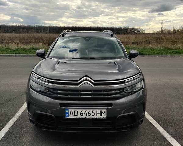 Серый Ситроен C5 Aircross, объемом двигателя 2 л и пробегом 143 тыс. км за 19800 $, фото 1 на Automoto.ua