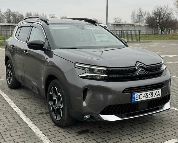 Серый Ситроен C5 Aircross, объемом двигателя 1.6 л и пробегом 14 тыс. км за 28500 $, фото 1 на Automoto.ua