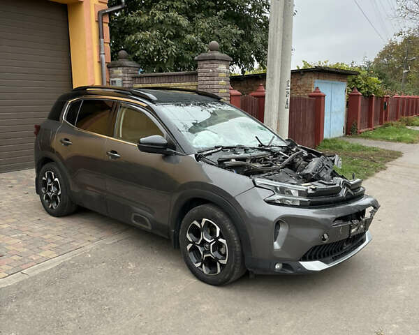 Серый Ситроен C5 Aircross, объемом двигателя 2 л и пробегом 52 тыс. км за 14300 $, фото 1 на Automoto.ua