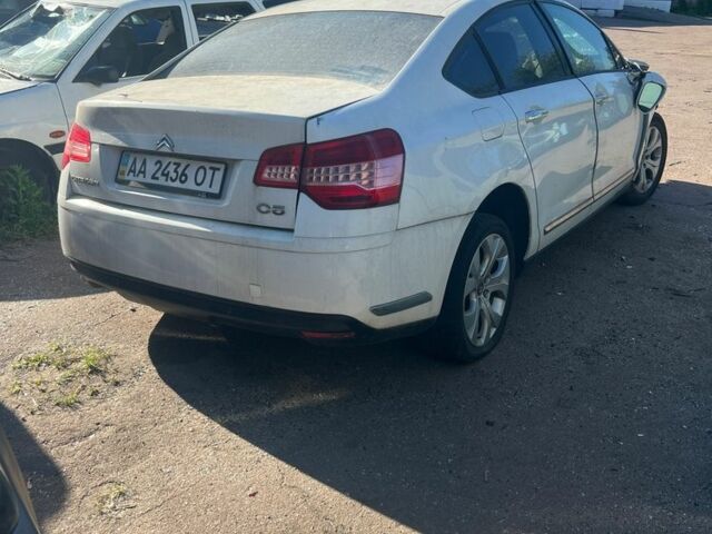 Білий Сітроен С5, об'ємом двигуна 0 л та пробігом 180 тис. км за 900 $, фото 1 на Automoto.ua