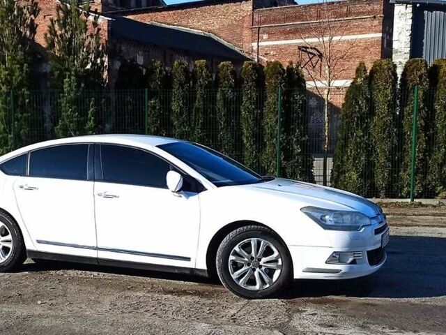 Белый Ситроен С5, объемом двигателя 2 л и пробегом 309 тыс. км за 8500 $, фото 1 на Automoto.ua