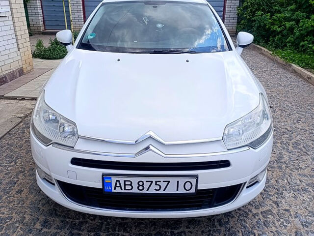 Білий Сітроен С5, об'ємом двигуна 1.6 л та пробігом 300 тис. км за 5700 $, фото 1 на Automoto.ua