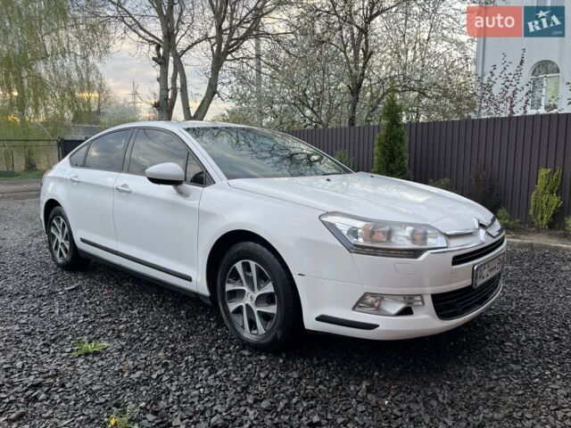 Белый Ситроен С5, объемом двигателя 1.6 л и пробегом 170 тыс. км за 9200 $, фото 1 на Automoto.ua