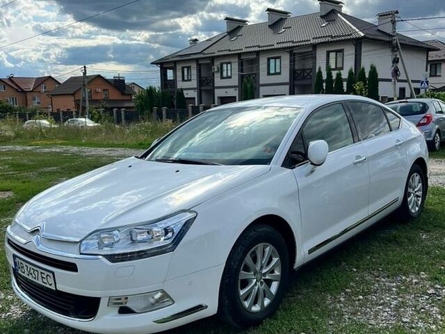 Білий Сітроен С5, об'ємом двигуна 1.56 л та пробігом 230 тис. км за 7900 $, фото 1 на Automoto.ua