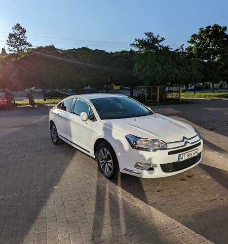 Білий Сітроен С5, об'ємом двигуна 2 л та пробігом 204 тис. км за 7500 $, фото 1 на Automoto.ua