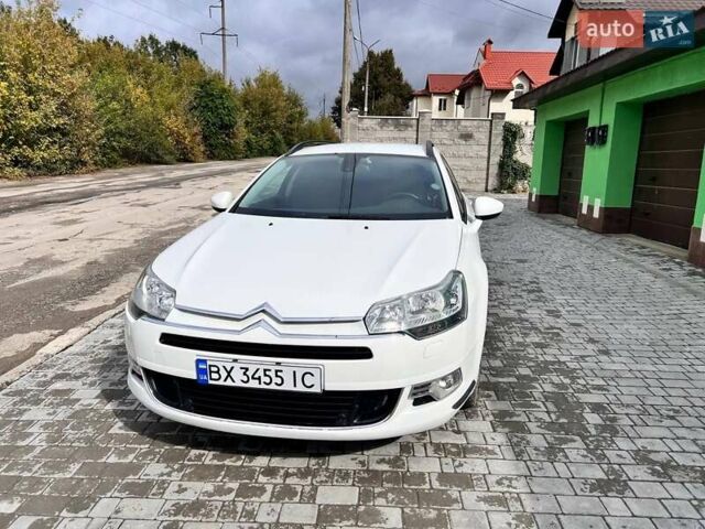 Белый Ситроен С5, объемом двигателя 2.72 л и пробегом 286 тыс. км за 6999 $, фото 1 на Automoto.ua