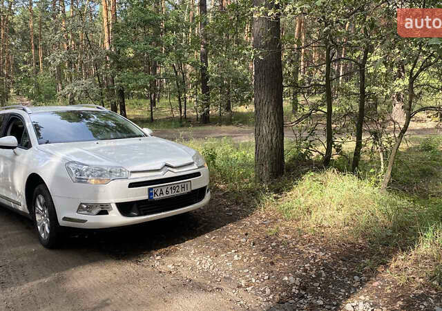 Білий Сітроен С5, об'ємом двигуна 2 л та пробігом 245 тис. км за 8000 $, фото 1 на Automoto.ua