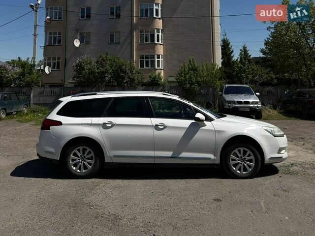 Белый Ситроен С5, объемом двигателя 1.56 л и пробегом 306 тыс. км за 5099 $, фото 1 на Automoto.ua