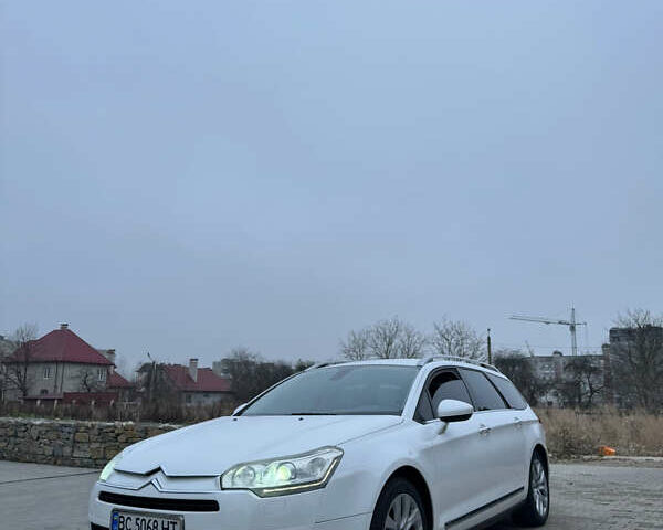 Білий Сітроен С5, об'ємом двигуна 2 л та пробігом 252 тис. км за 7150 $, фото 1 на Automoto.ua