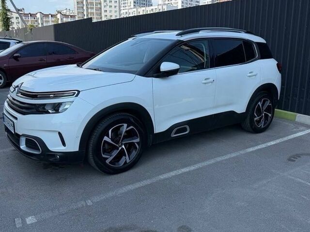 Белый Ситроен С5, объемом двигателя 2 л и пробегом 130 тыс. км за 19795 $, фото 1 на Automoto.ua
