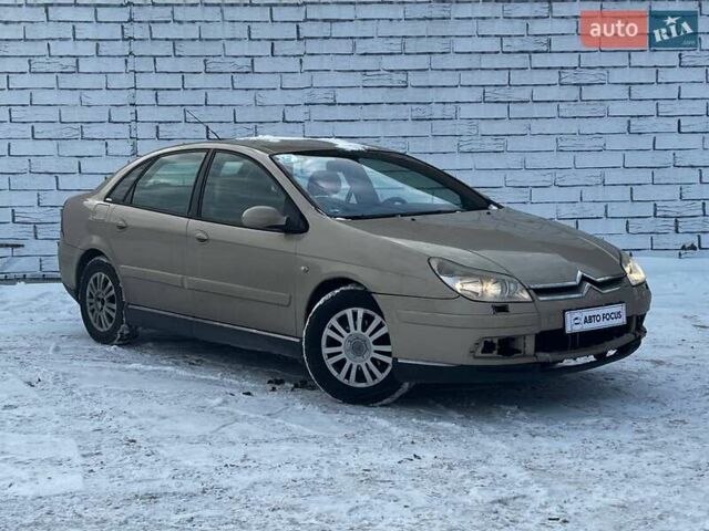 Бежевый Ситроен С5, объемом двигателя 2 л и пробегом 260 тыс. км за 3490 $, фото 1 на Automoto.ua