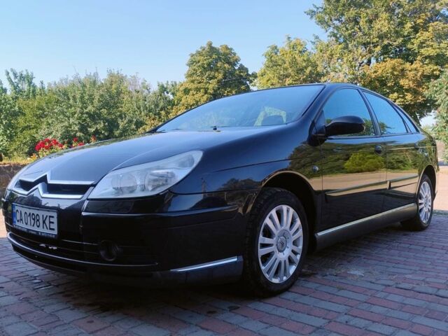 Черный Ситроен С5, объемом двигателя 2 л и пробегом 178 тыс. км за 4500 $, фото 1 на Automoto.ua