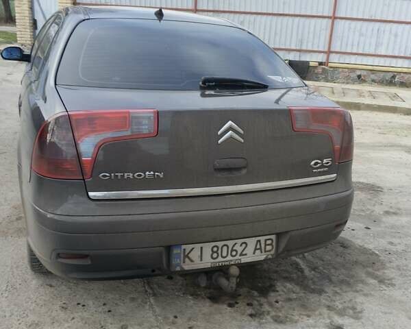 Чорний Сітроен С5, об'ємом двигуна 2.2 л та пробігом 400 тис. км за 2700 $, фото 1 на Automoto.ua