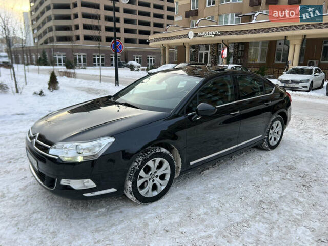 Чорний Сітроен С5, об'ємом двигуна 2.7 л та пробігом 335 тис. км за 6500 $, фото 1 на Automoto.ua