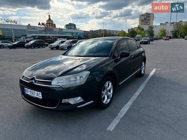 Черный Ситроен С5, объемом двигателя 1.56 л и пробегом 470 тыс. км за 5200 $, фото 1 на Automoto.ua