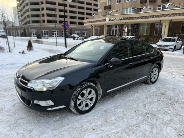 Чорний Сітроен С5, об'ємом двигуна 2.7 л та пробігом 335 тис. км за 6500 $, фото 1 на Automoto.ua