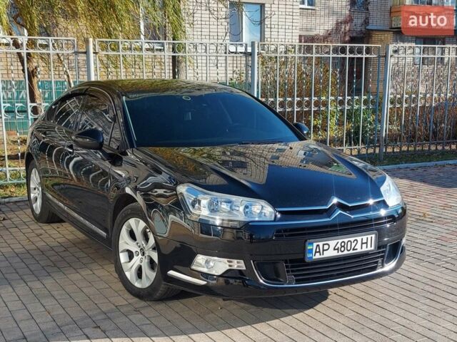 Черный Ситроен С5, объемом двигателя 1.6 л и пробегом 130 тыс. км за 7300 $, фото 1 на Automoto.ua