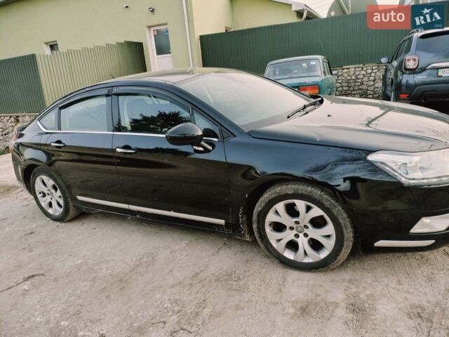 Чорний Сітроен С5, об'ємом двигуна 2 л та пробігом 229 тис. км за 7200 $, фото 1 на Automoto.ua