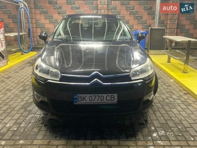 Черный Ситроен С5, объемом двигателя 1.6 л и пробегом 307 тыс. км за 6200 $, фото 1 на Automoto.ua