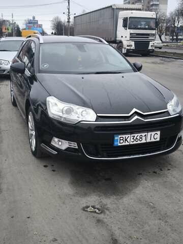 Черный Ситроен С5, объемом двигателя 2.72 л и пробегом 270 тыс. км за 3950 $, фото 1 на Automoto.ua