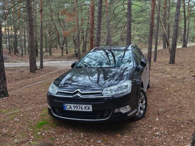 Чорний Сітроен С5, об'ємом двигуна 1.6 л та пробігом 227 тис. км за 5200 $, фото 1 на Automoto.ua