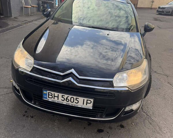Сітроен С5 2009 у Одесі на Automoto.ua Чорний Сітроен С5, об'ємом двигуна 2 л та пробігом 241 тис. км за 6000 $, фото 1 на Automoto.ua