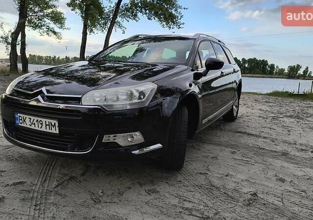 Чорний Сітроен С5, об'ємом двигуна 1.6 л та пробігом 218 тис. км за 6100 $, фото 1 на Automoto.ua