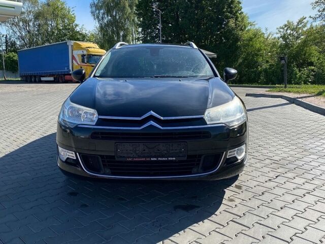Чорний Сітроен С5, об'ємом двигуна 2 л та пробігом 213 тис. км за 5599 $, фото 1 на Automoto.ua