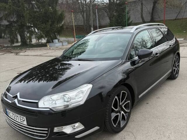 Черный Ситроен С5, объемом двигателя 3 л и пробегом 235 тыс. км за 7000 $, фото 1 на Automoto.ua