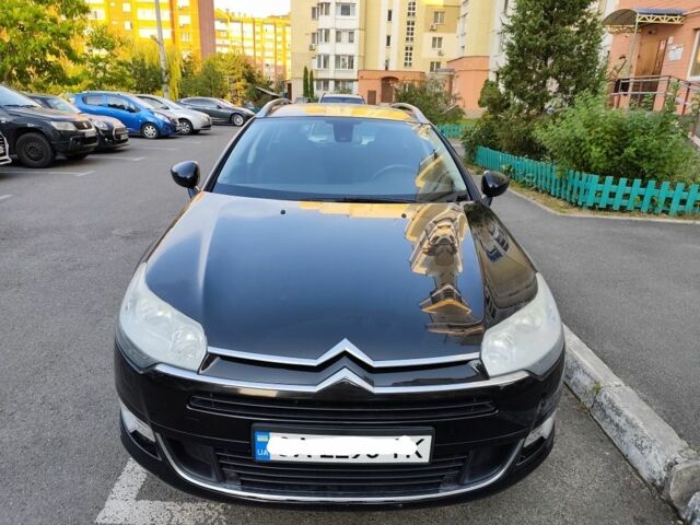 Чорний Сітроен С5, об'ємом двигуна 1.6 л та пробігом 236 тис. км за 6498 $, фото 1 на Automoto.ua