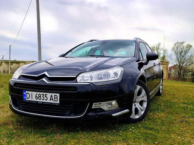 Чорний Сітроен С5, об'ємом двигуна 1.6 л та пробігом 325 тис. км за 6500 $, фото 1 на Automoto.ua