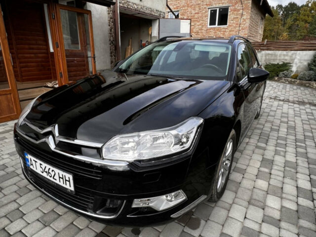Черный Ситроен С5, объемом двигателя 2 л и пробегом 233 тыс. км за 8700 $, фото 1 на Automoto.ua