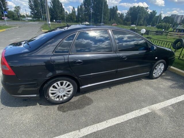 Черный Ситроен С5, объемом двигателя 2 л и пробегом 235 тыс. км за 4000 $, фото 1 на Automoto.ua