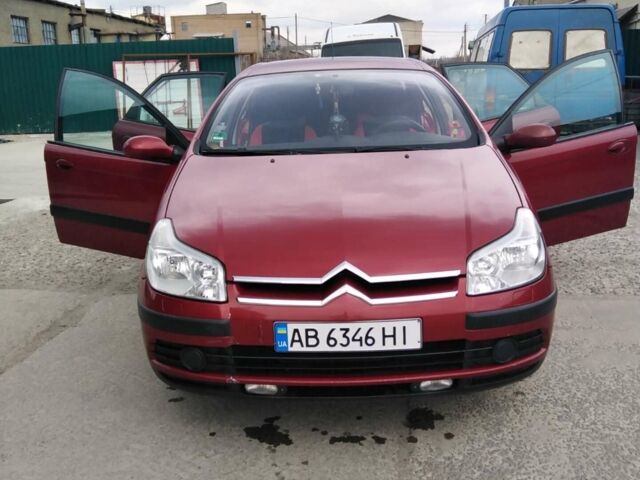 Червоний Сітроен С5, об'ємом двигуна 1.75 л та пробігом 312 тис. км за 4500 $, фото 1 на Automoto.ua