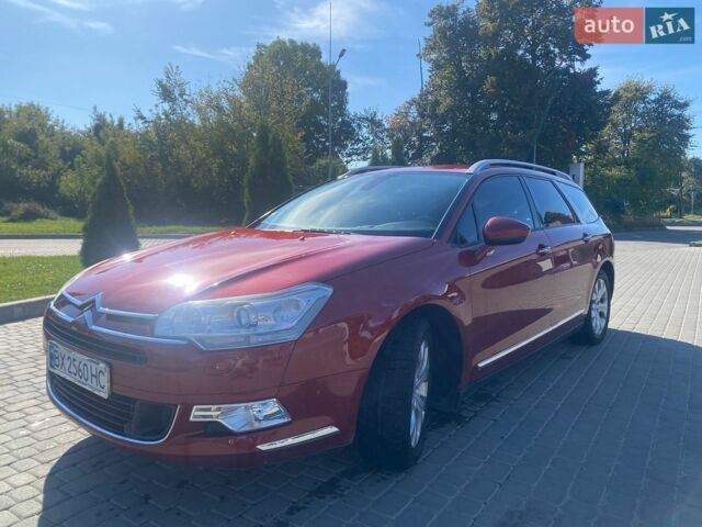 Красный Ситроен С5, объемом двигателя 2 л и пробегом 228 тыс. км за 6800 $, фото 1 на Automoto.ua