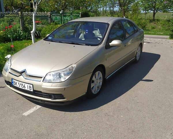 Ситроен С5, объемом двигателя 2 л и пробегом 307 тыс. км за 3200 $, фото 1 на Automoto.ua
