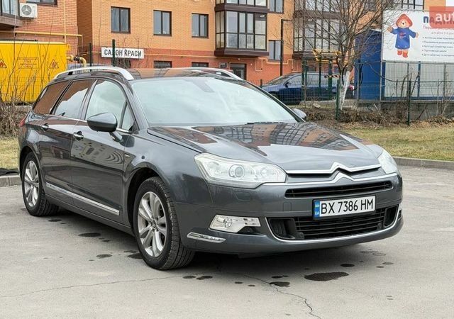 Сітроен С5, об'ємом двигуна 2 л та пробігом 260 тис. км за 8000 $, фото 1 на Automoto.ua