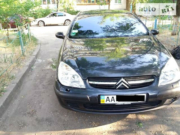 Сітроен С5, об'ємом двигуна 2 л та пробігом 150 тис. км за 3700 $, фото 1 на Automoto.ua