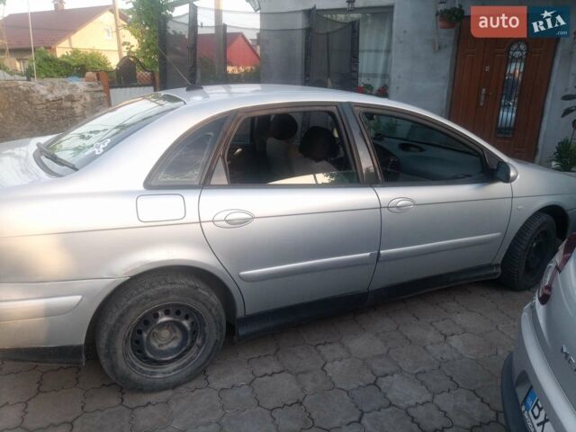 Сірий Сітроен С5, об'ємом двигуна 2 л та пробігом 313 тис. км за 2200 $, фото 1 на Automoto.ua