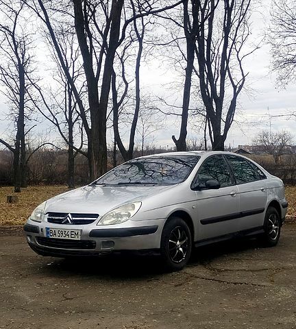 Сірий Сітроен С5, об'ємом двигуна 1.7 л та пробігом 200 тис. км за 2950 $, фото 1 на Automoto.ua