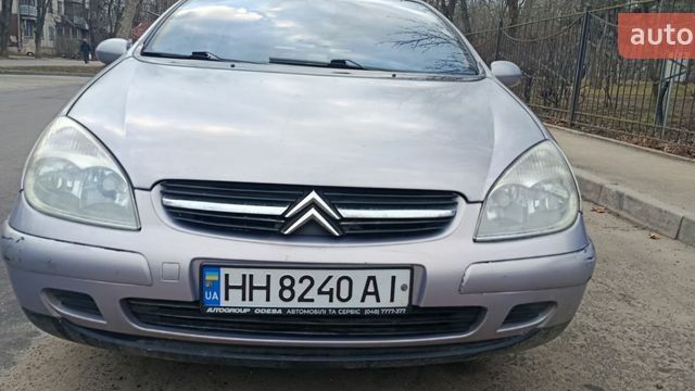 Серый Ситроен С5, объемом двигателя 2 л и пробегом 201 тыс. км за 3000 $, фото 1 на Automoto.ua