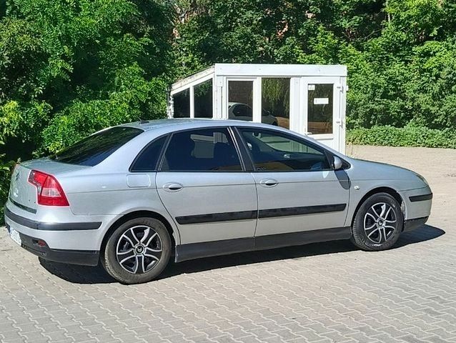 Сірий Сітроен С5, об'ємом двигуна 1.75 л та пробігом 262 тис. км за 3500 $, фото 1 на Automoto.ua
