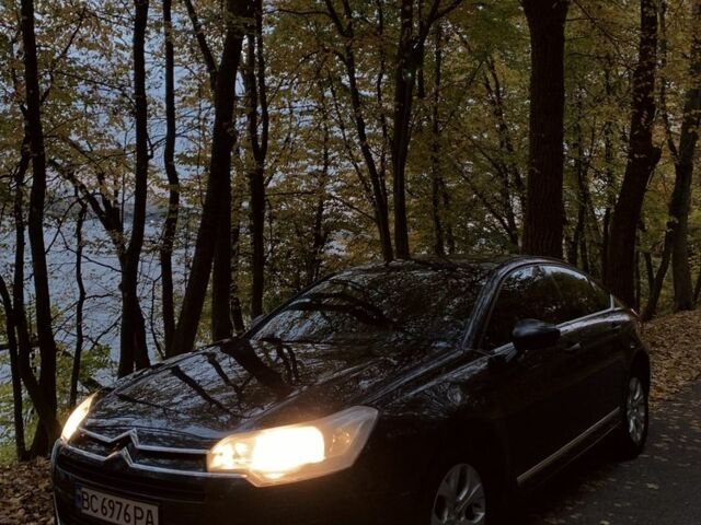 Сірий Сітроен С5, об'ємом двигуна 2 л та пробігом 380 тис. км за 6600 $, фото 1 на Automoto.ua